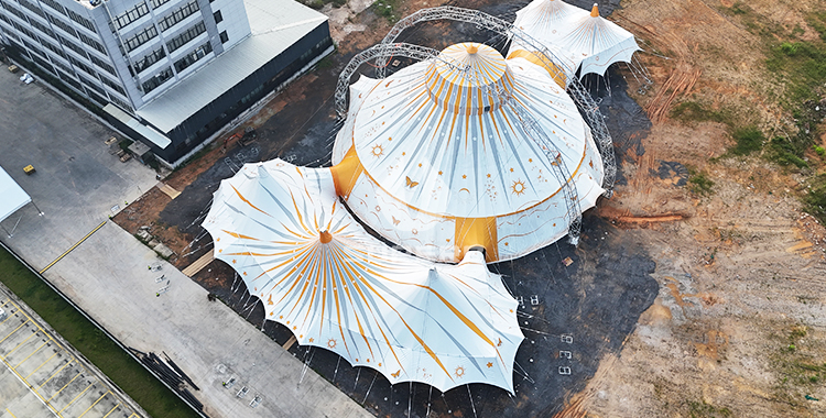 Circus tent 95.22×62.5×23.2m