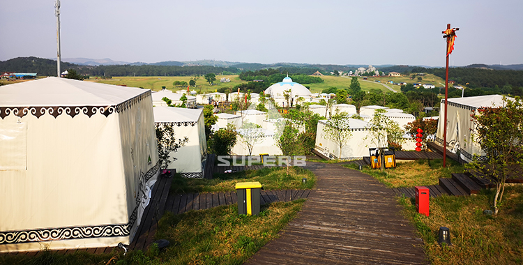 Mulan Grassl and Military Village Hotel Tent
